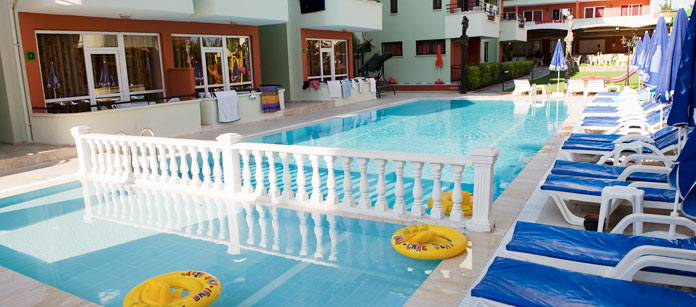 Hotel Adora Garden - familiehotel med gode børnerabatter.