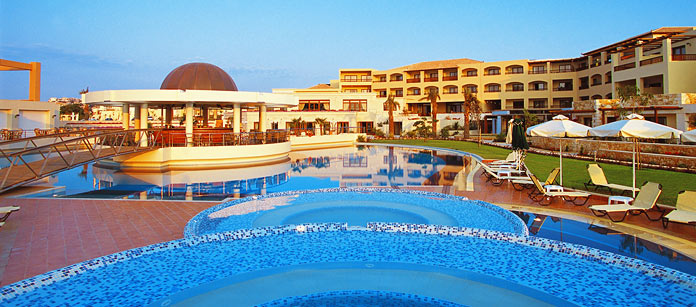 Hotel Minoa Palace Resort &amp; Spa - for børnefamilier som vil have det lidt bedre.