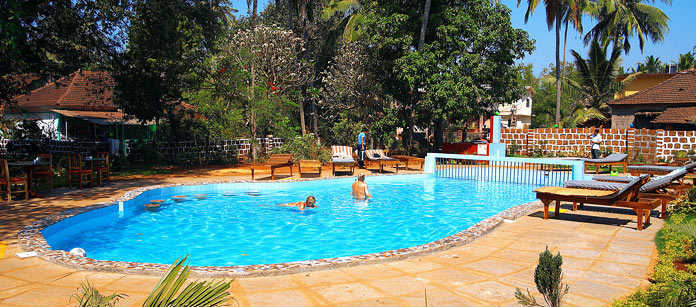 Hotel Sea Breeze Beach - familiehotel med gode børnerabatter.