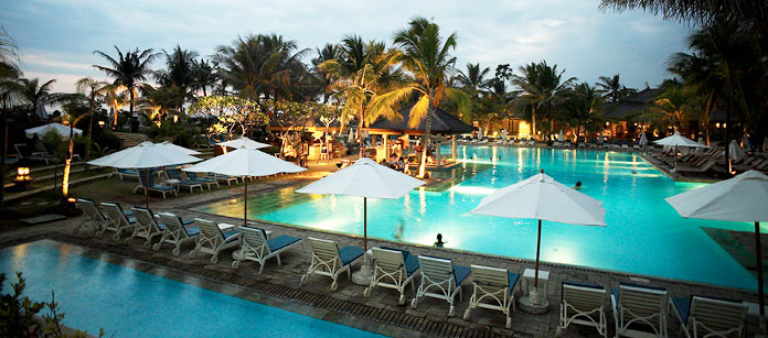 Hotel Padma Resort Bali At Legian – bestil det hos Spies.