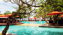 Hotel The Royal Beach Seminyak Bali – bestil nemt og bekvemt hos Spies