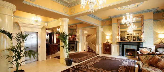 Hotel Buswells – bestil det hos Spies.