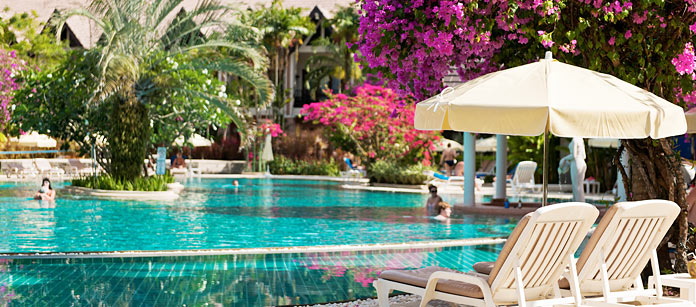 Slap helt af på et spa-hotel - Duangjitt Resort.