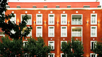 Hotel Petit Palace Embassy – bestil nemt og bekvemt hos Spies