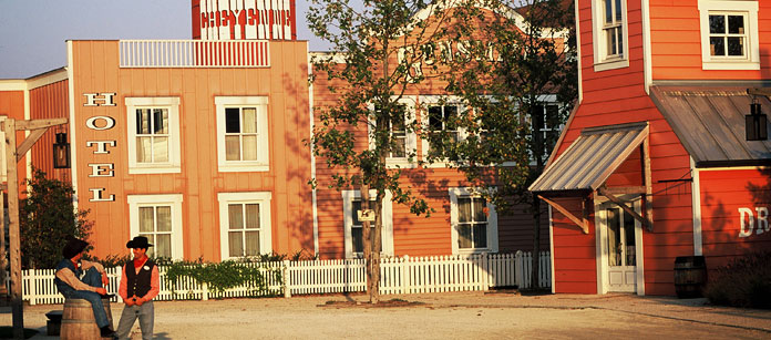 Hotel Disney´s Hotel Cheyenne® – bestil det hos Spies.