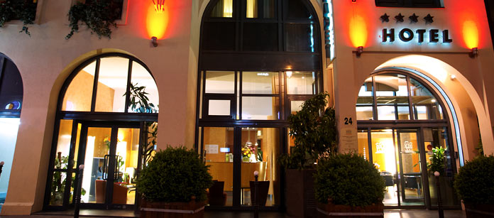 Hotel Opera Cadet – bestil det hos Spies.