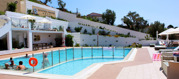 Hotel Skiathos Premier – bestil det hos Spies.