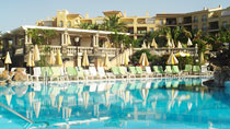Palm Oasis - familiehotel med gode børnerabatter.