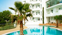 Hotel Ferrera Beach – bestil nemt og bekvemt hos Spies