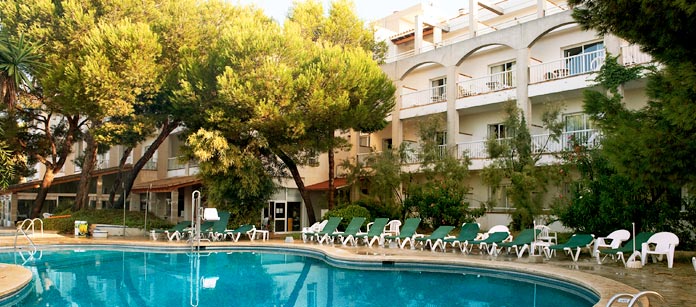 Hotel Marina Plaza – bestil det hos Spies.