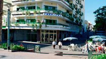 Hotel Tropical – bestil nemt og bekvemt hos Spies