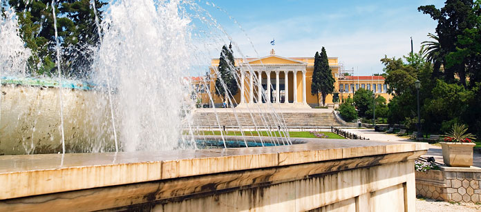 Storbyferie i Athen - bestil weekendrejsen til Athen hos Spies.